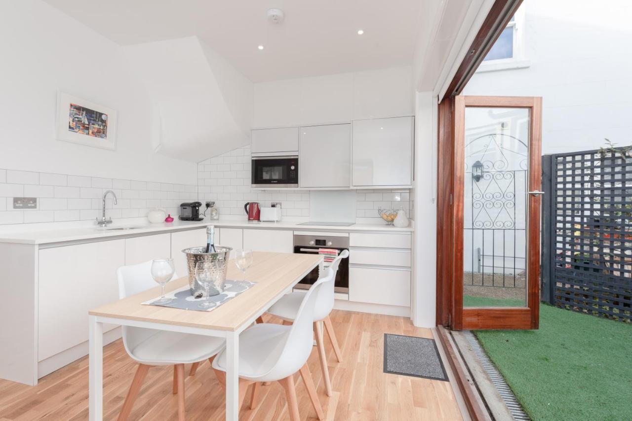 فيلا Castle Street - Central Brighton Townhouse, Up To 8 Guests المظهر الخارجي الصورة